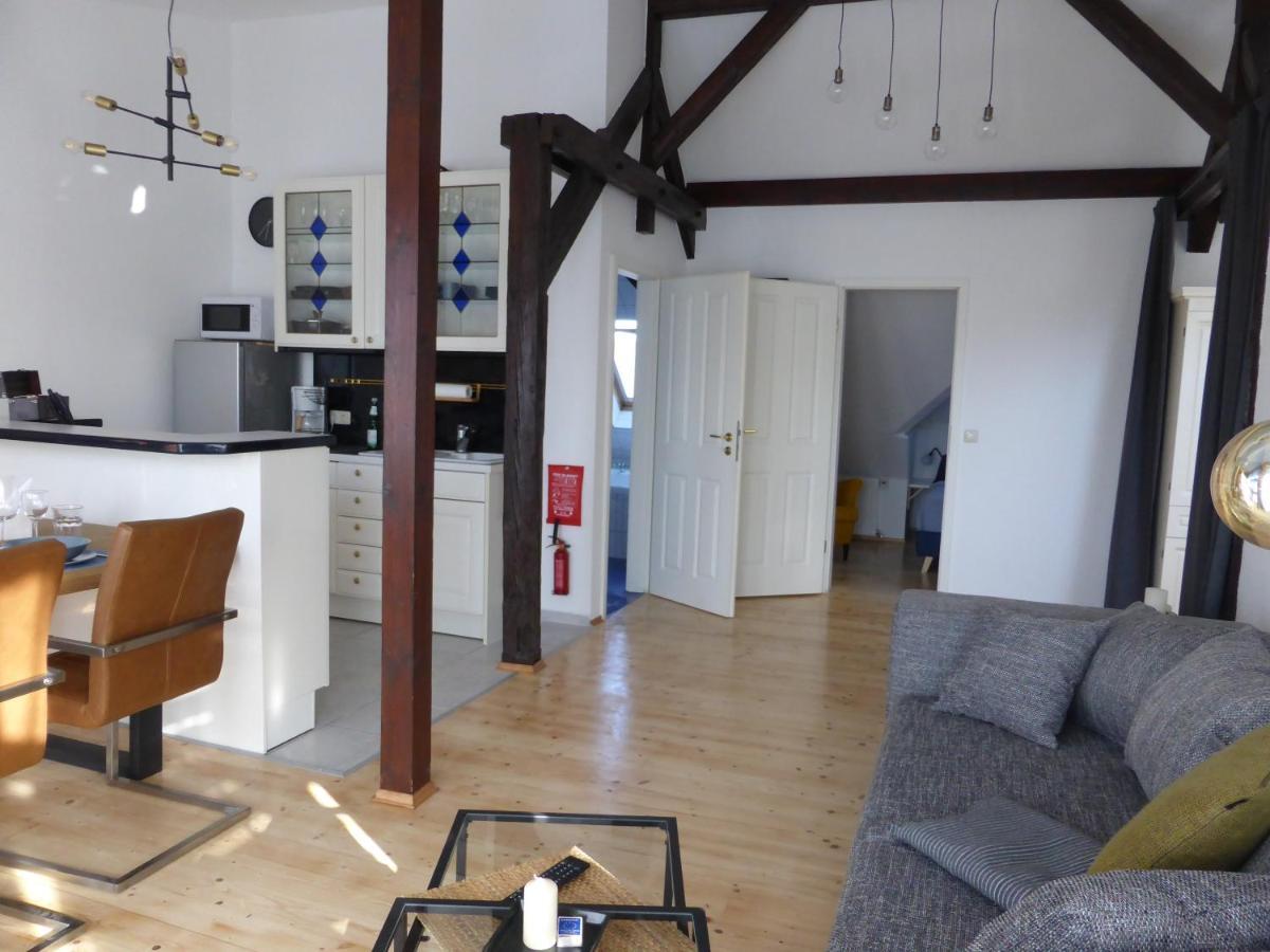 Apartment Skyline Of Jena, Luxurioes, Einzigartig, Free Wifi, Parkplatz, Klimatisiert, Zentral ภายนอก รูปภาพ