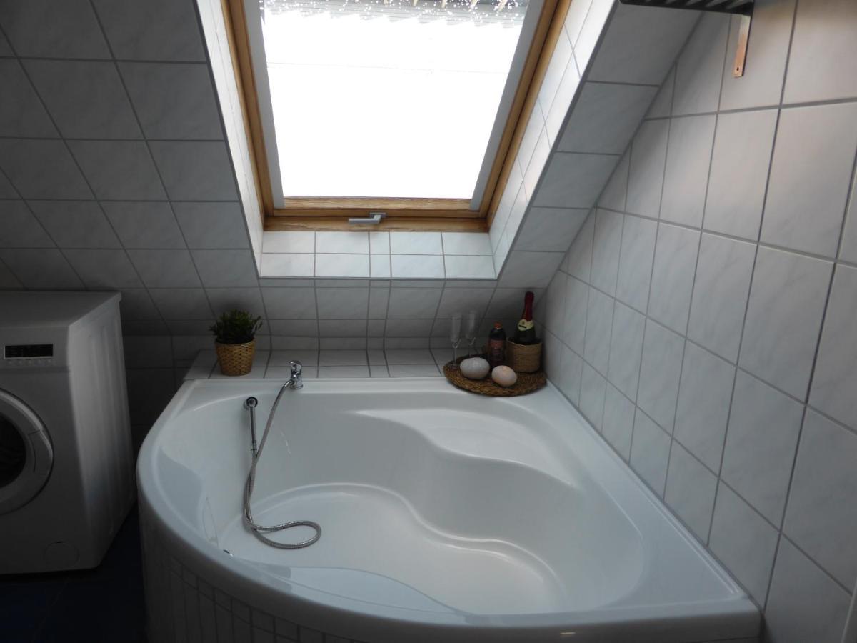 Apartment Skyline Of Jena, Luxurioes, Einzigartig, Free Wifi, Parkplatz, Klimatisiert, Zentral ภายนอก รูปภาพ